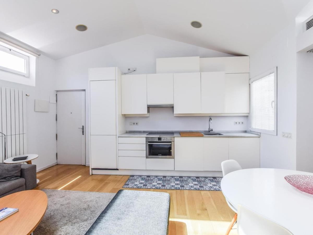 Apartamento De Diseno De Lujo En Lavapies Alquiler Temporal Madryt Zewnętrze zdjęcie
